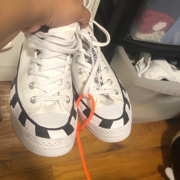 Off-White Converse - Picture 7 of 7